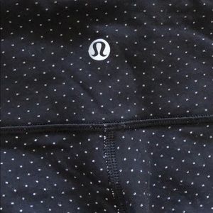 EUC Lululemon Wunder Under Full length Leggings